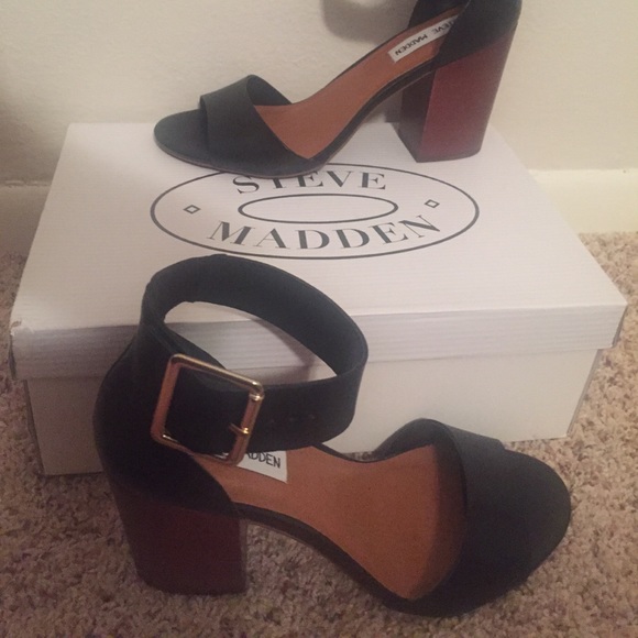 Steve Madden Shoes - Chunky heels